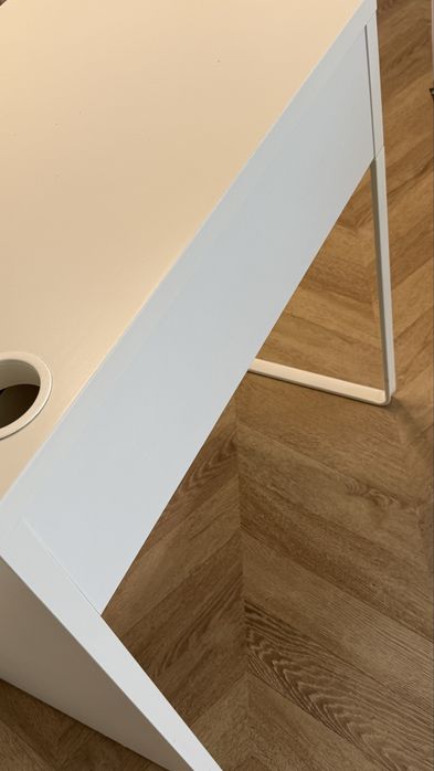 Sprzedam biurko ikea mickey białe