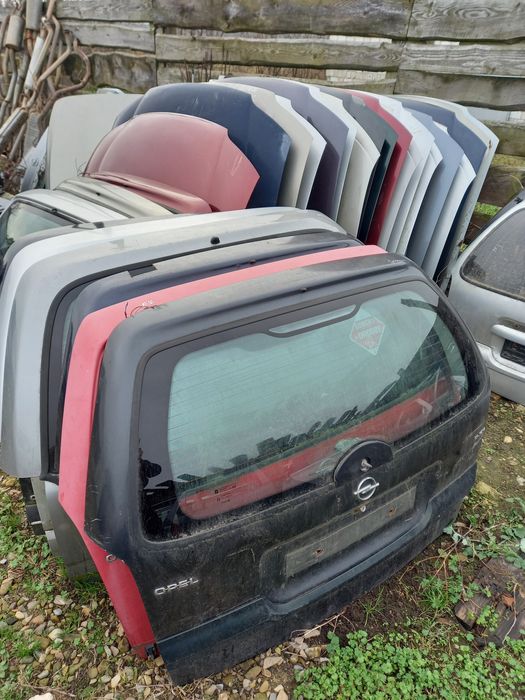 Скло кришки ляда багажника хечбек універсал Opel Astra G