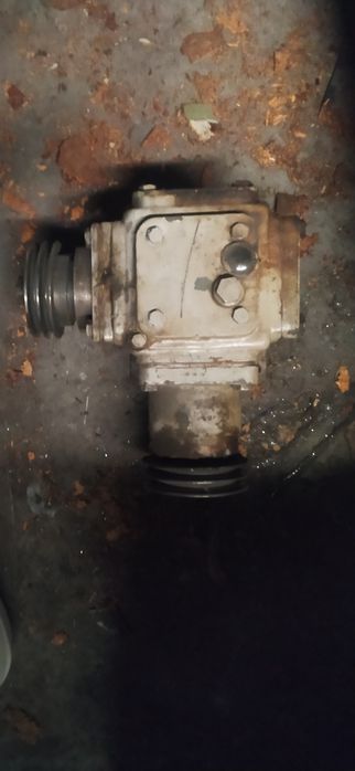 Продам два редуктора.