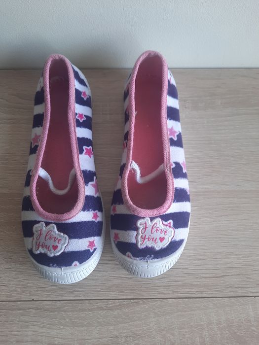 Kapcie papcie buty r.31 MD