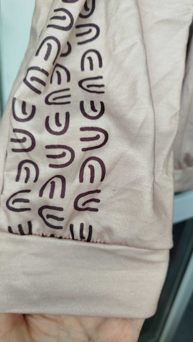 Джоггеры  новые стрейчевые  поб-54 см