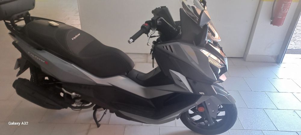 MotoSYM  Modelo CRIISUM