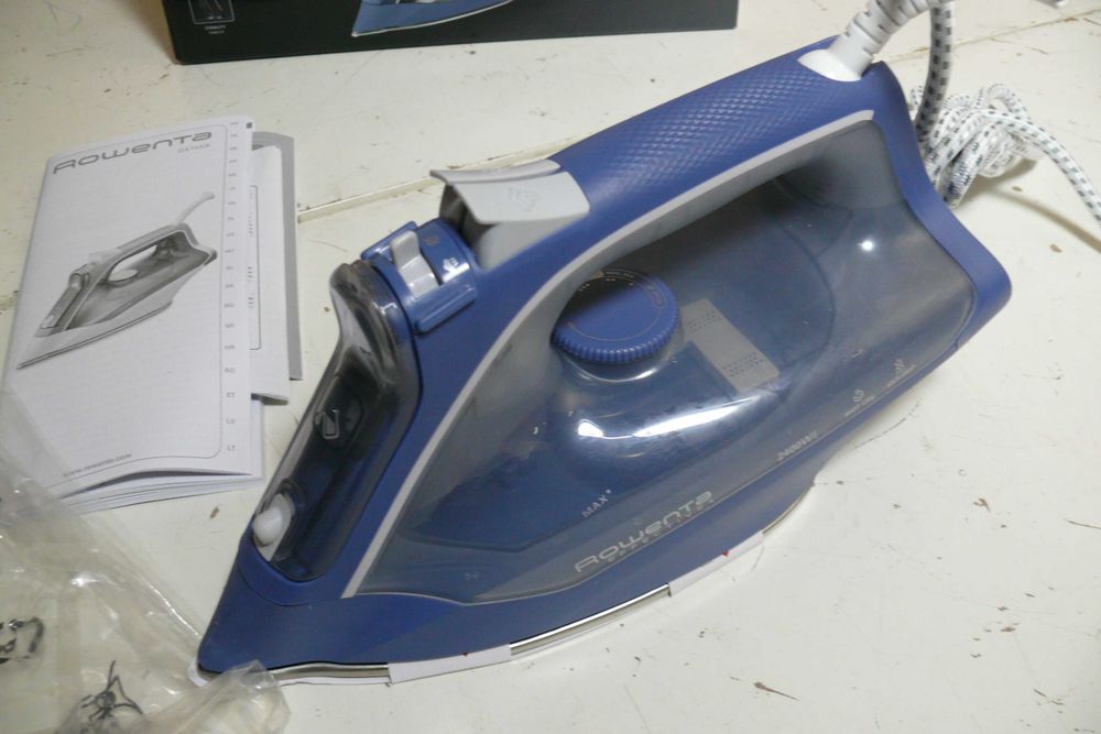 Ferro de Engomar Rowenta DX1636 | Azul