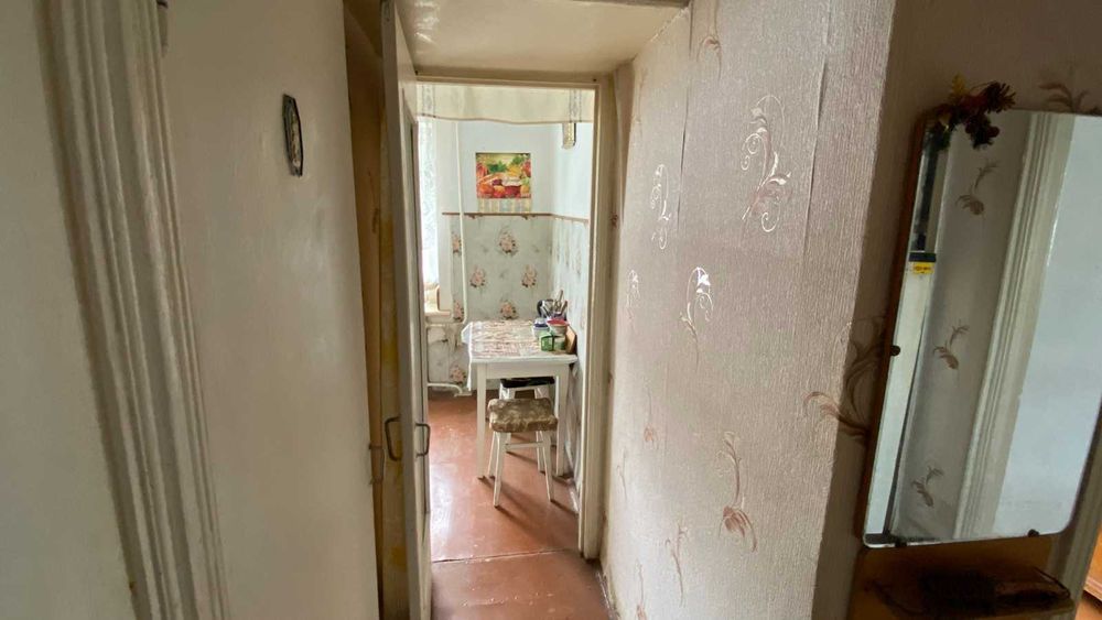 Продам теплу 3-кімнатну кватриру в Центрі, можна по сертифікату!!! Н1