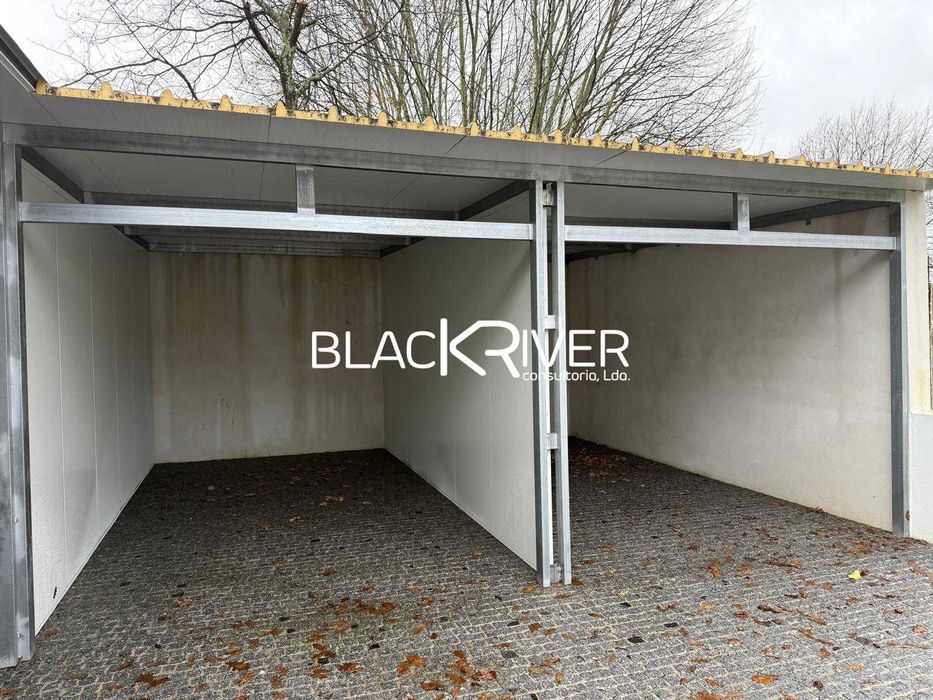 Andar moradia T2+ 1  Maximinos