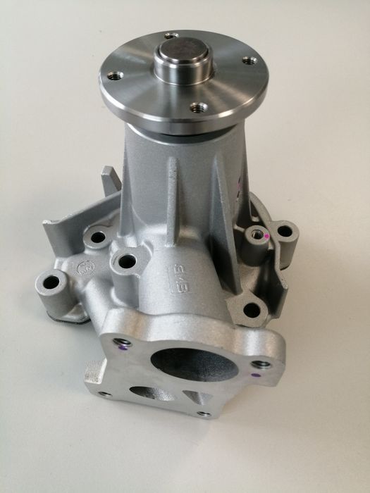 Bomba de água Mitsubishi Hyundai Pajero L200 K64 k74 V24