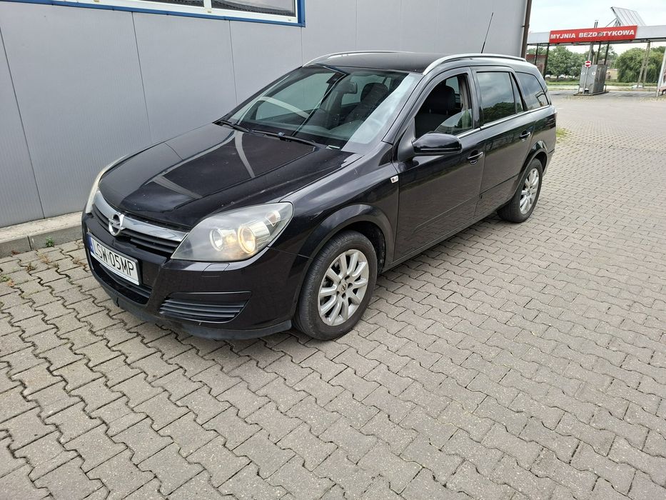 Opel Astra 1.7 diesel klimayzacja ważne opłaty