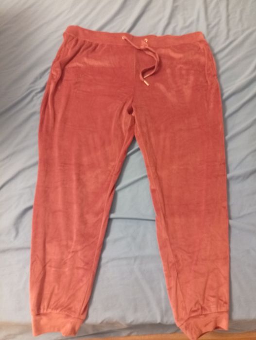 Женский костюм 50-52р.