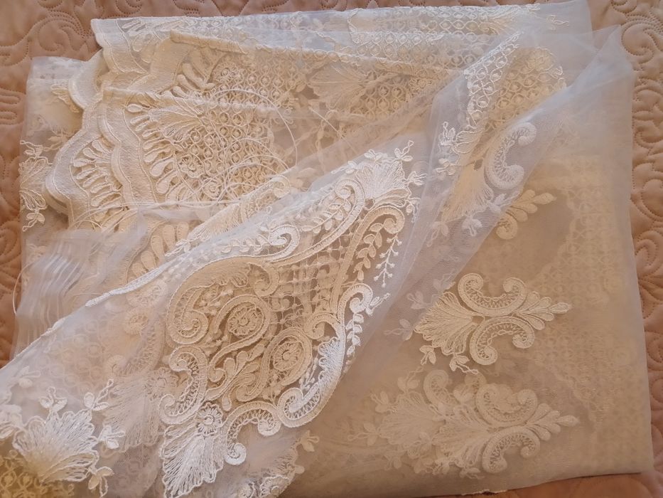 Продам тюль  колір айворі