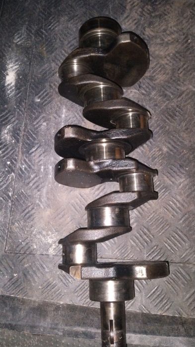 Колінвал на двигун D4BF