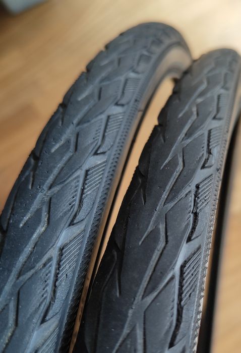 Schwalbe Delta Cruiser Plus 37-622 (28x1.40 / 700x35C)