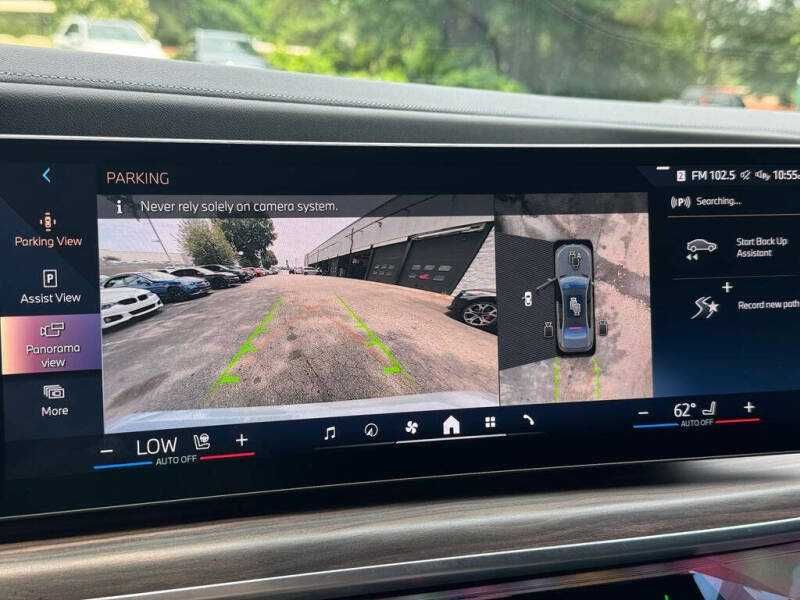 2023 BMW 7 Series 740i