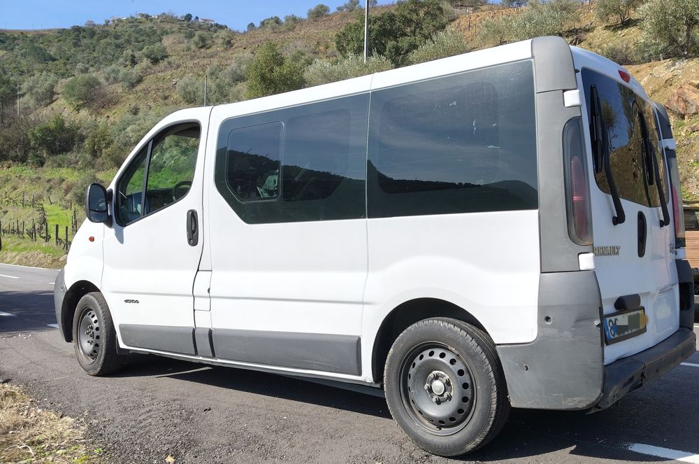 Renault Trafic 9 lugares