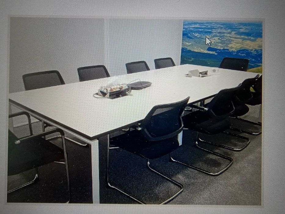 Stół Konferencyjny Biurowy Z 4 Mediaportami  320cm Steelcase