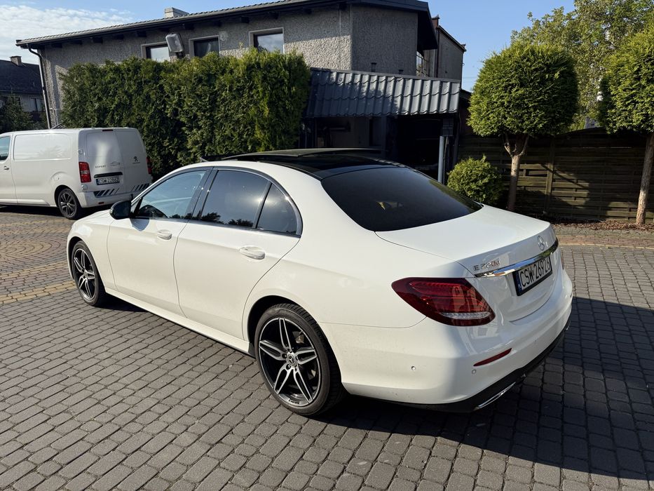 Mercedes E220d 4matic salon polska stan bdb