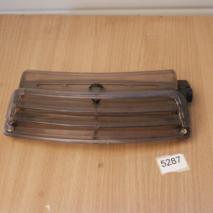 5287 Kratka wentylacyjna przedniej szyby Honda Goldwing GL 1500