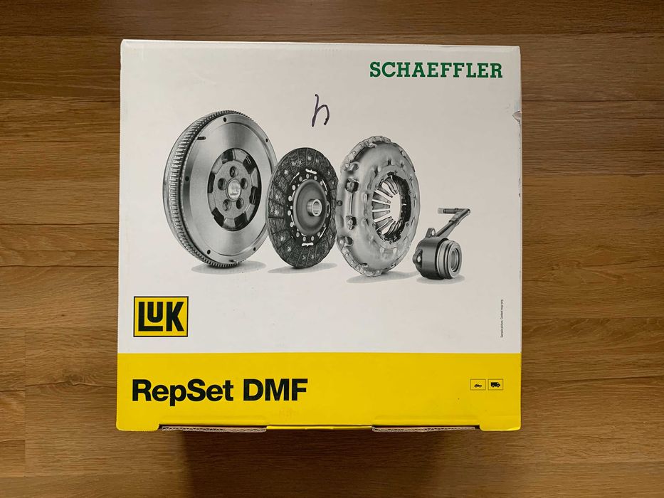 Комплект зчеплення з маховиком ASTRA H, ZAFIRA B, VECTRA C 1,9 CDTI