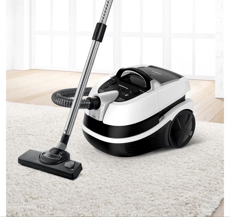 Миючий пилосос з аквафільтром BOSCH BWD421PRO