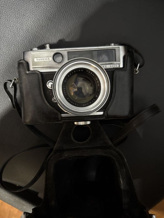 Maquina fotografica Yashica