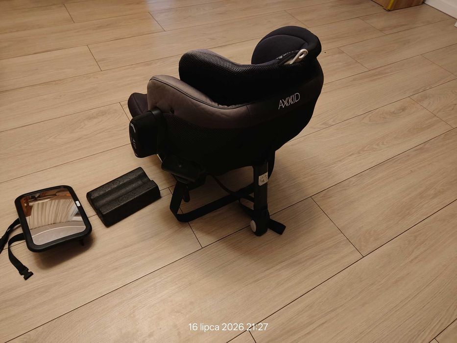 fotelik samochodowy axkid minikid