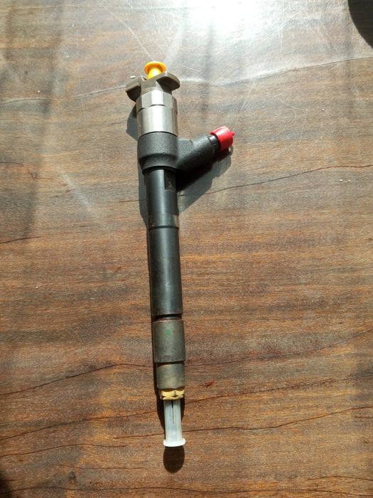 Форсунка Опель Зафіра 1.6 дизель. 2013р.