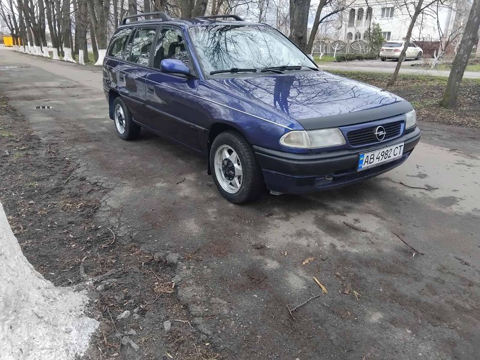Опель Астра 1.8 ГАЗ БЕНЗИН АВТОМАТ!