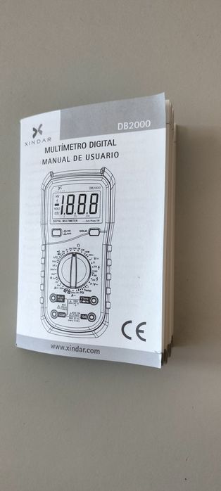 Multímetro digital