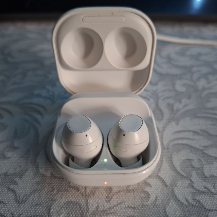 Samsung galaxy buds FE