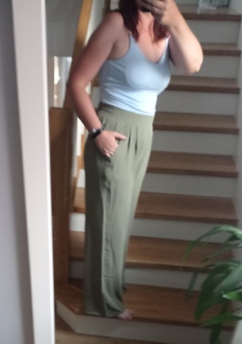 Letnie spodnie M/L