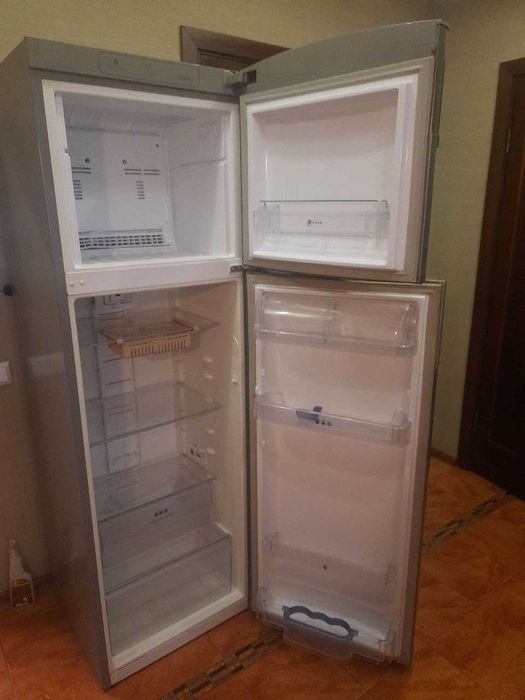 Холодильник Whirlpool WTC 3746 нержавіюча сталь