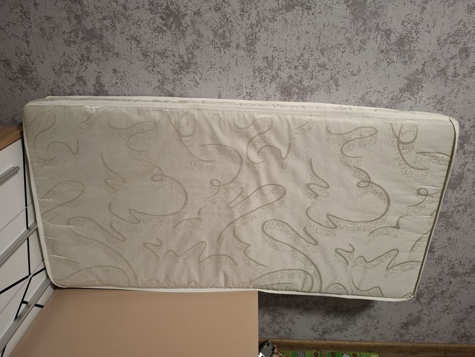 Продам детский матрас