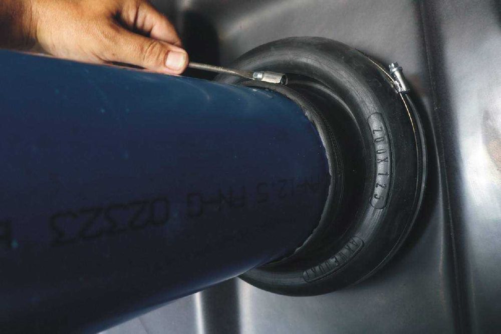 Ремонт скважин / Ремонт та заміна насосів, автоматики свердловин