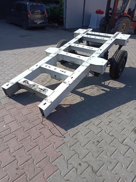 Rama lawety przyczepka oś tylna renault master