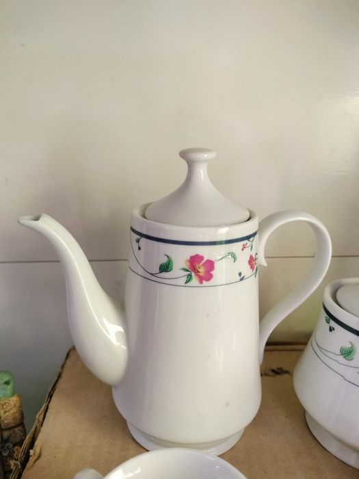 Conjunto café 14 peças, a estrear