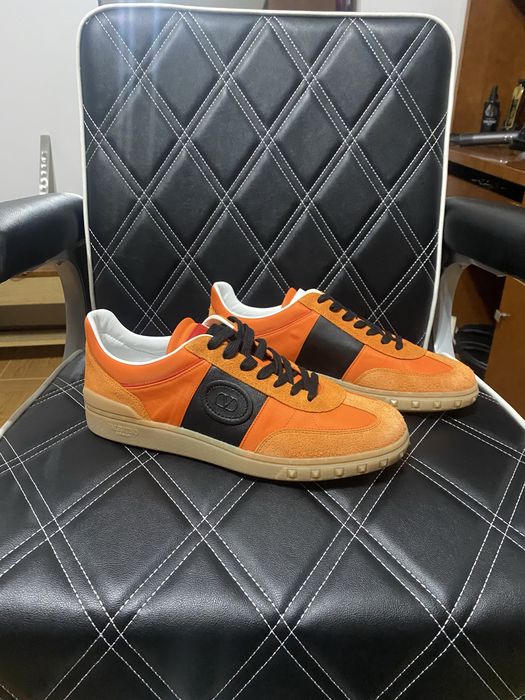 Valentino Garavani upvillage sneakers