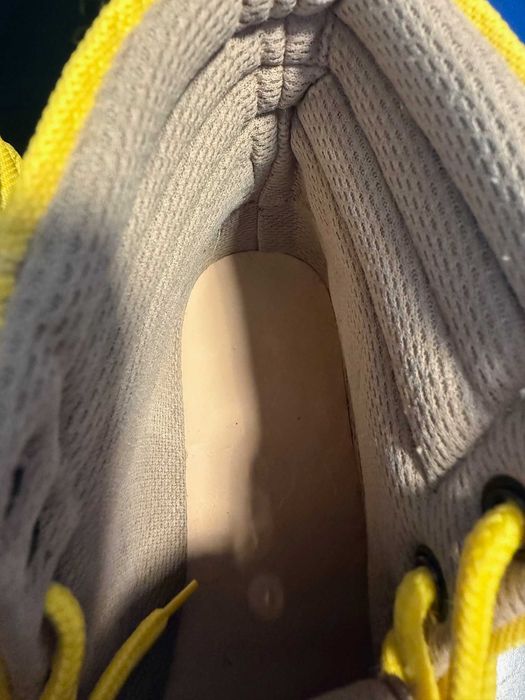 Żółte buty, trzewiki sznurowane, trapery z Kolumbii, rozm. 38