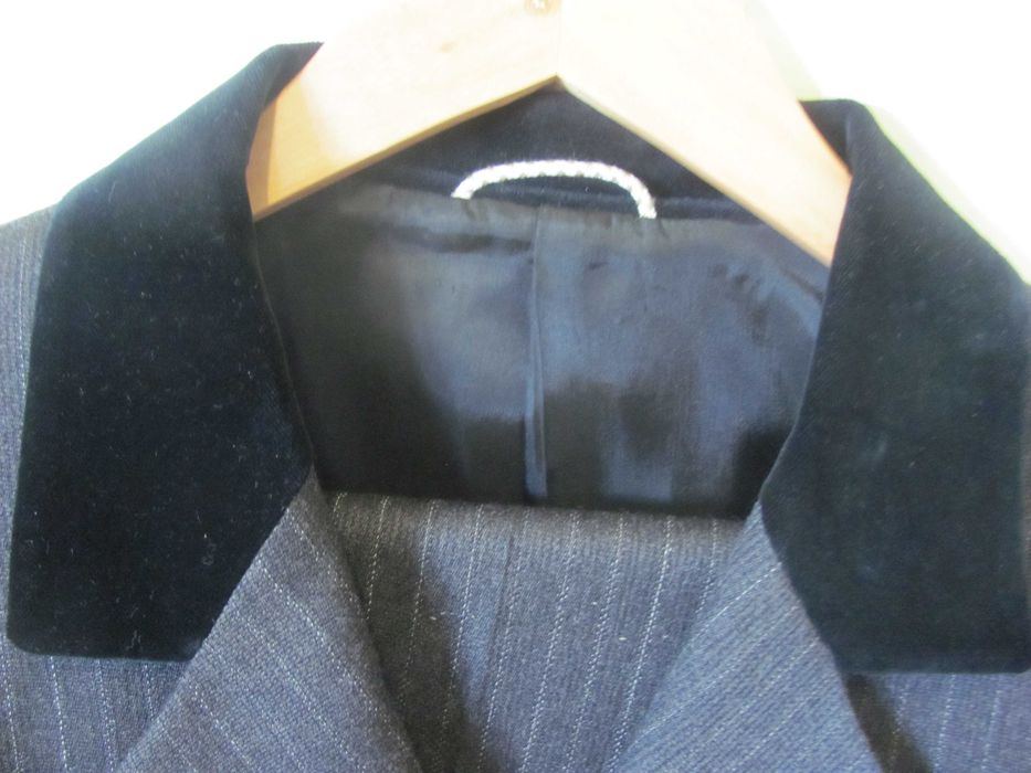 Conjunto Lamia blazer manga comprida mais calças