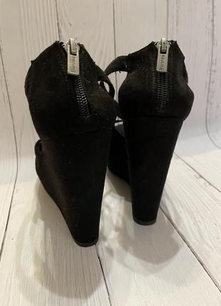 Шлепки шлепанцы черные малиновые босоножки сандали  bershka
