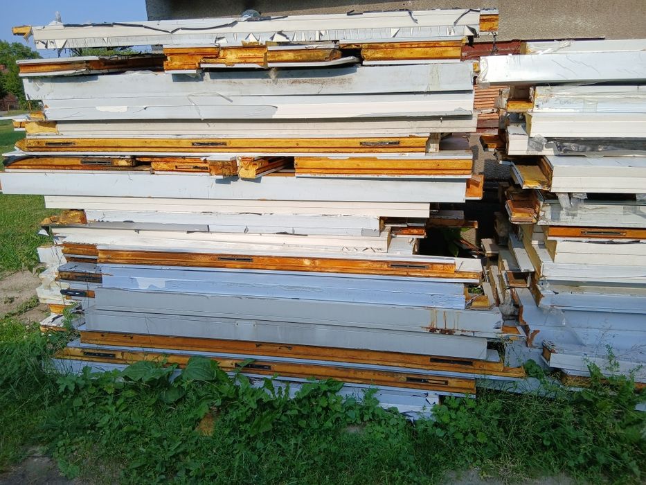 Płyty warstwowe Pianka pir ścinki 80-90m2
