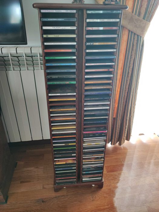 Móvel madeira CDs e Cassestes