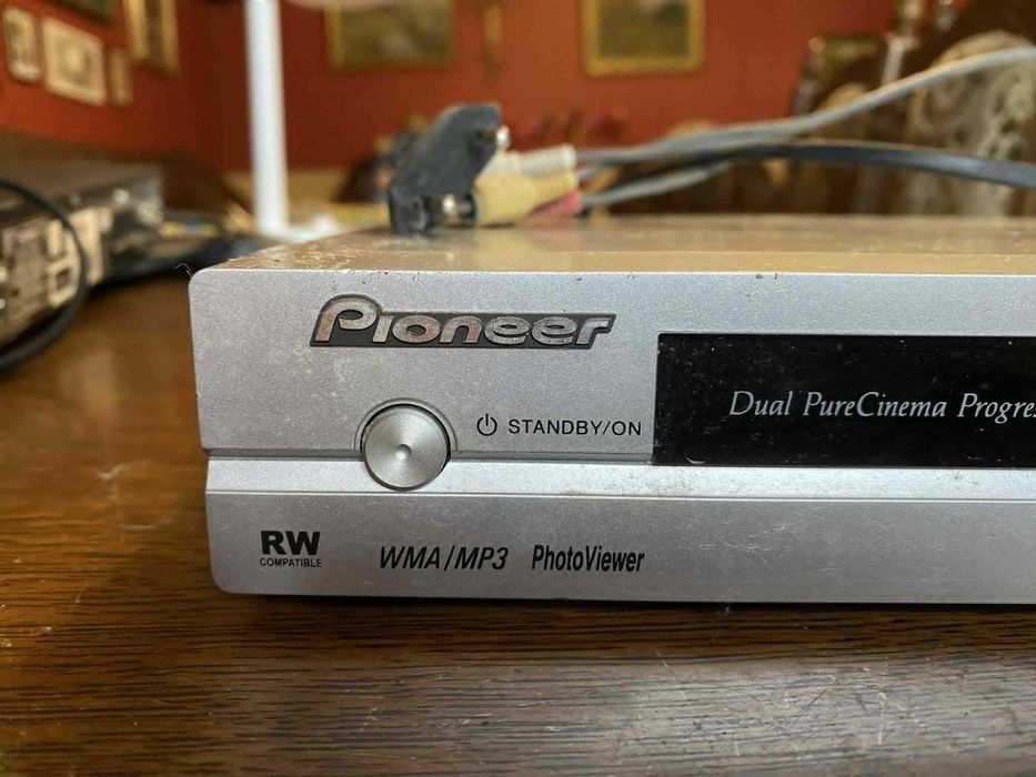 DVD плейер Pioneer DV-393-S