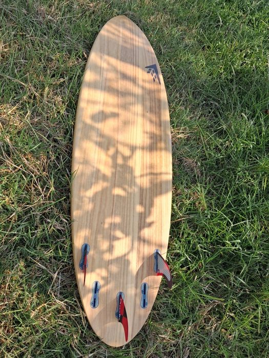 Prancha de  surf - Dominator 55 litro