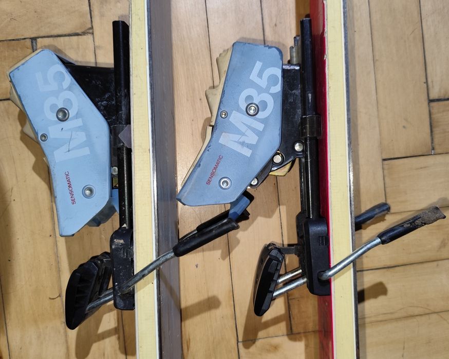 лижі гірські Atomic 3D