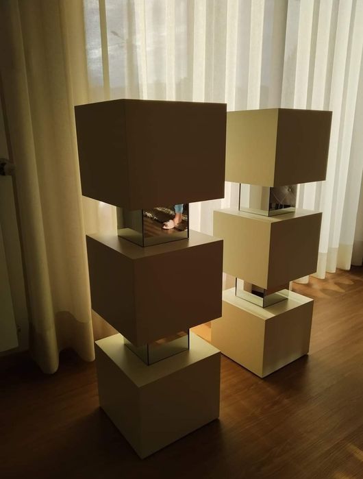 Vendo floreiras e plantas e cabides