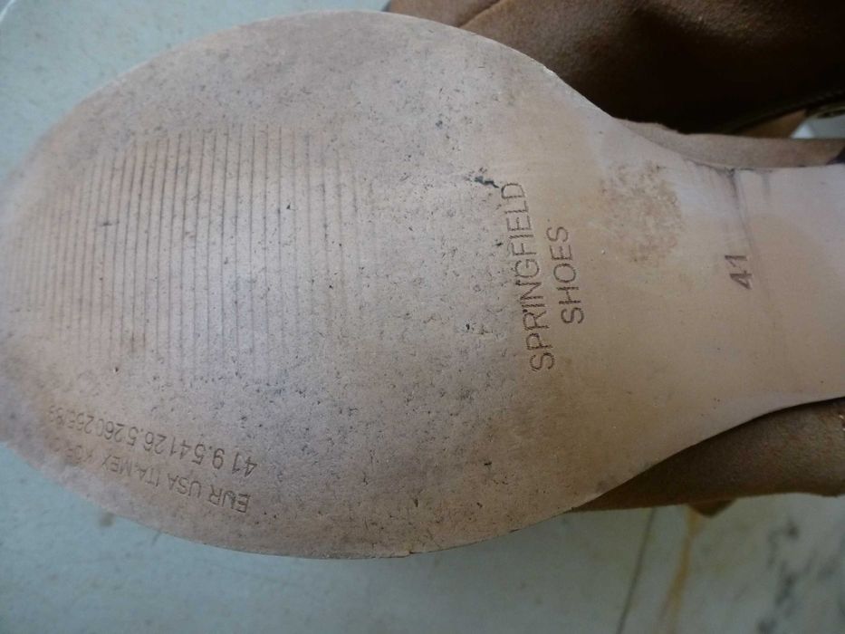 Botins de senhora, SPRINGFIELD