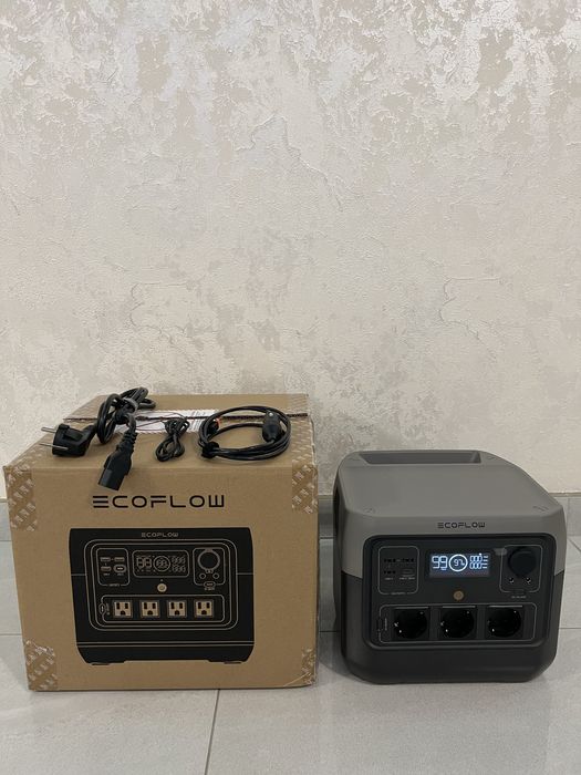 Зарядна станція EcoFlow RIVER 2 Pro (Екофло Рівер 2 про) на гарантії