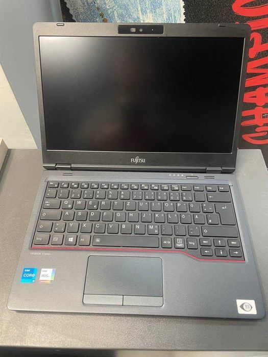 Ноутбук Fujitsu U7311 i5-1135G7 8/256 FHD 4G модем Б/В 73 шт