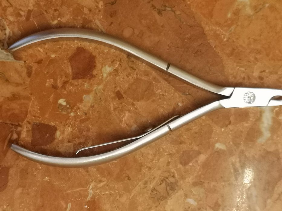 Alicates de cutículas em aço inox Kiepe - preço unitário
