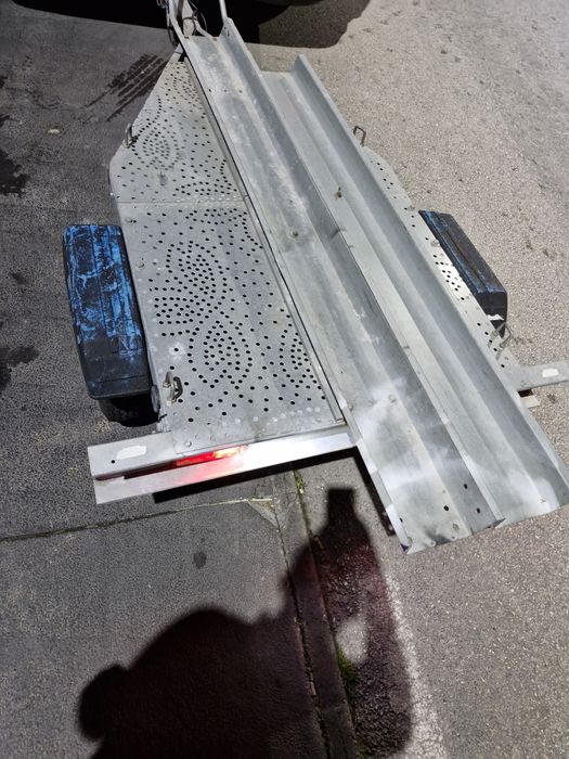 Atrelado para uma moto