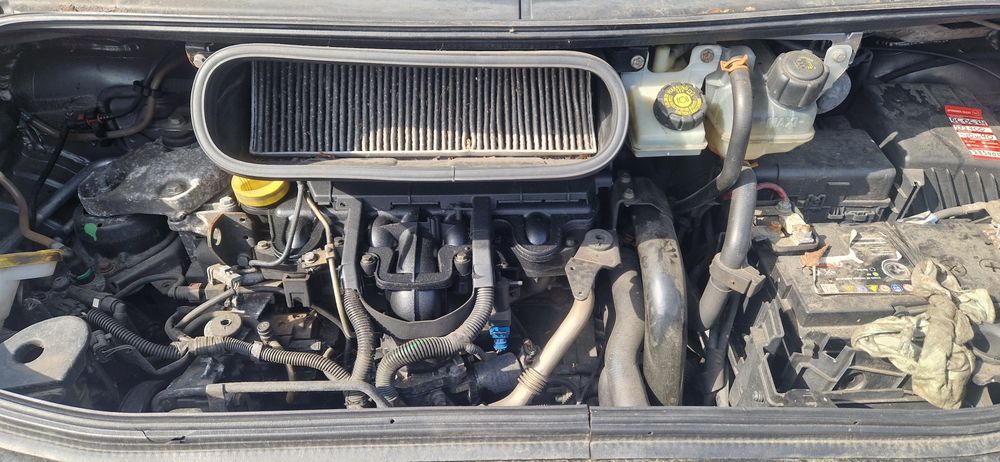 Silnik Kompletny 2.2 DCI Espace Movano Laguna